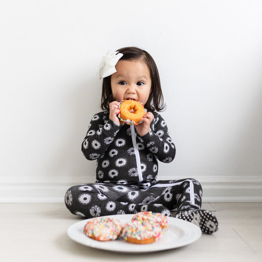 Chalkboard Donut Footsie